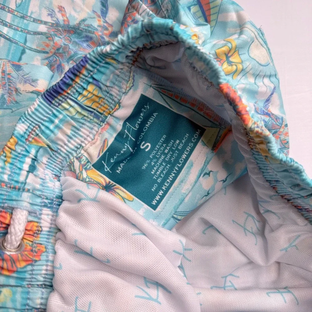 Kenny Flowers The BVIs Swim Trunks Men Small Light Blue Tropical Sailboat NEW